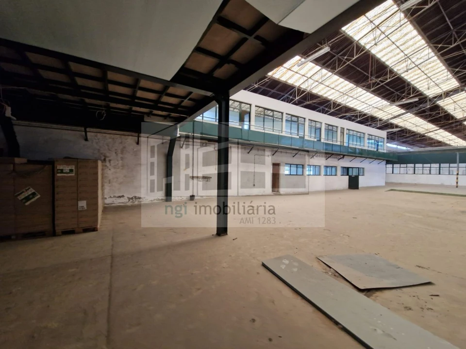 Loja para Venda em Bucelas Foto 5