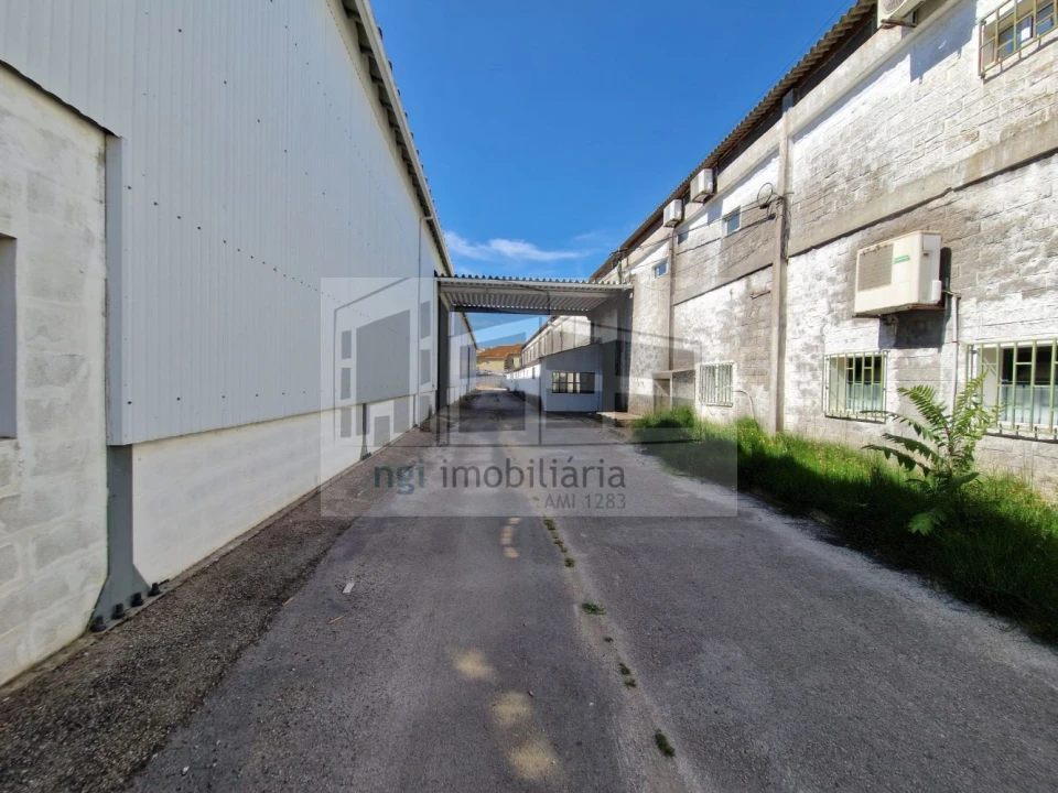 Loja para Venda em Bucelas Foto 11