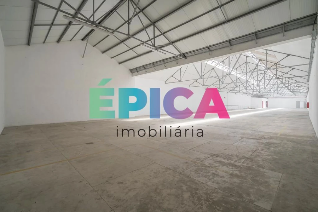 Loja para Arrendamento em Marvila Foto 12