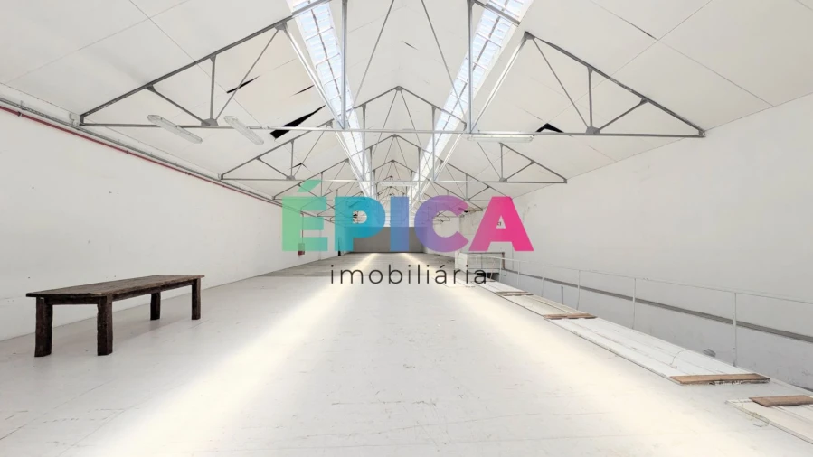 Loja para Arrendamento em Marvila Foto 2