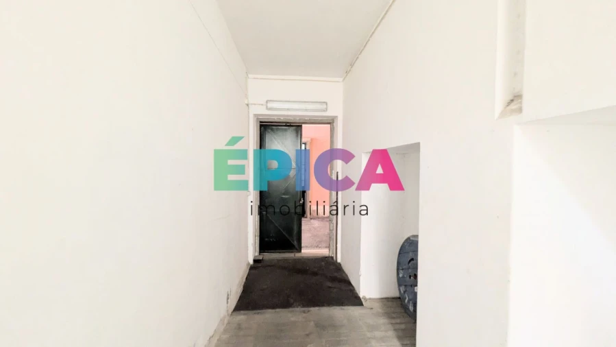 Loja para Arrendamento em Marvila Foto 30