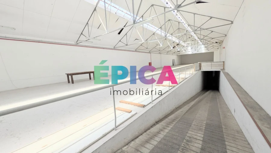 Loja para Arrendamento em Marvila Foto 6