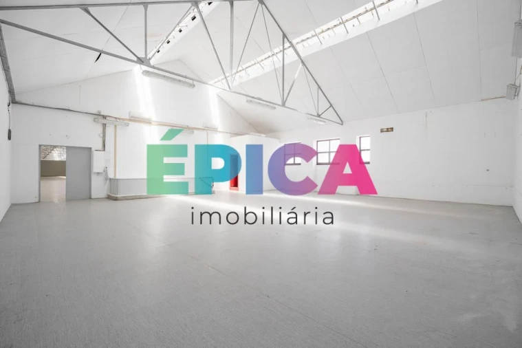 Loja para Arrendamento em Marvila Foto 13