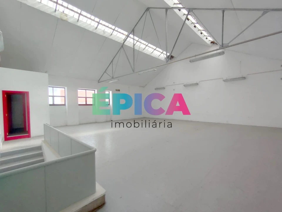 Loja para Arrendamento em Marvila Foto 14