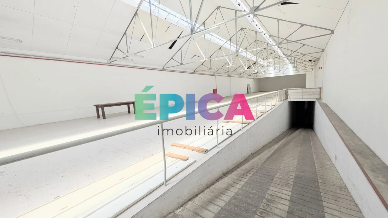 Loja para Arrendamento em Marvila Foto 6