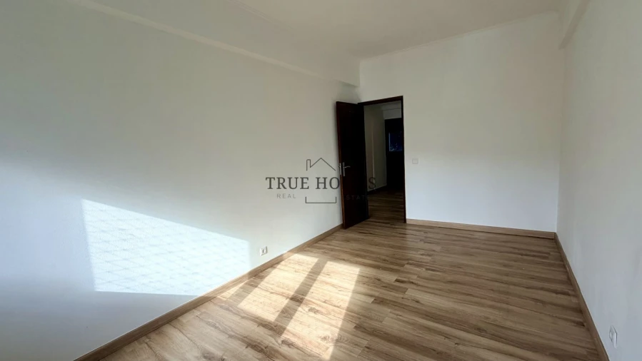 Apartamento T3 para Venda em Laranjeiro e Feijó Foto 16