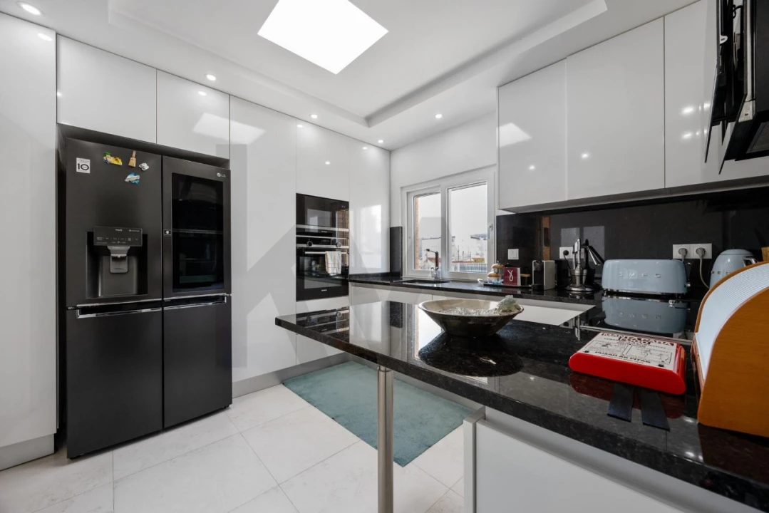 Moradia T3 para Venda em Sesimbra (Santiago) Foto 11