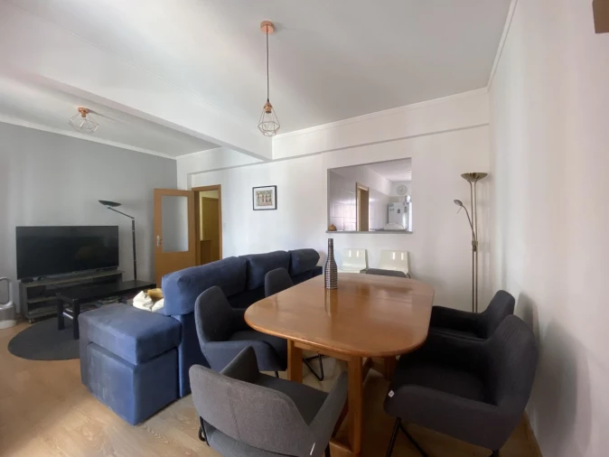 Apartamento T3 para Venda em Algés, Linda-A-Velha e Cruz Quebrada-Dafundo Foto 4