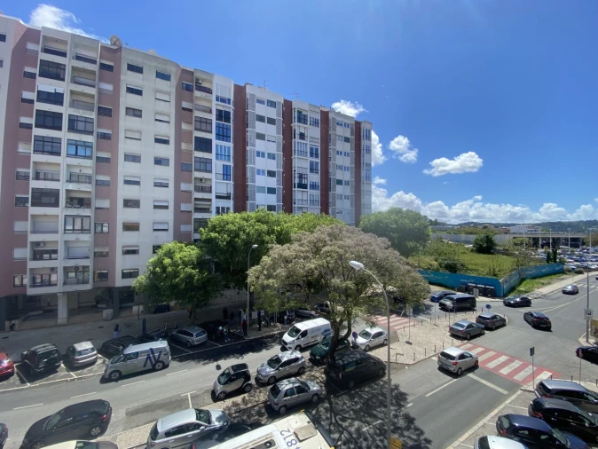 Apartamento T3 para Venda em Algés, Linda-A-Velha e Cruz Quebrada-Dafundo Foto 27