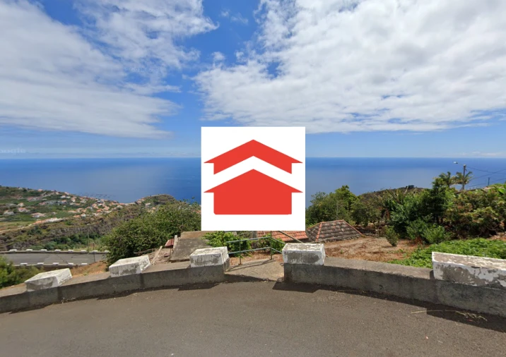 Terreno para Venda em Ribeira Brava