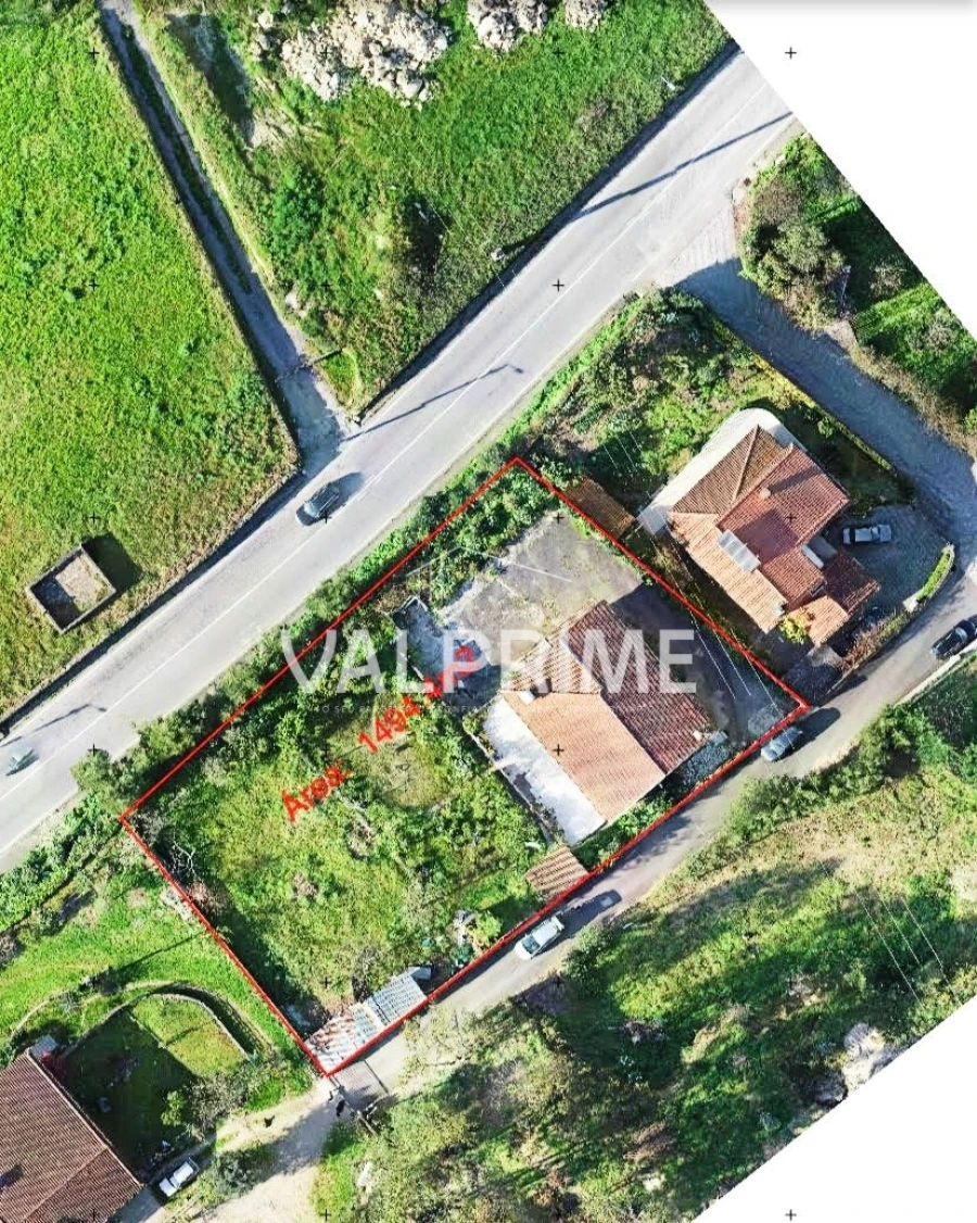 Moradia para Venda em Arnoso (Santa Maria e Santa Eulália) e Sezures Foto 1