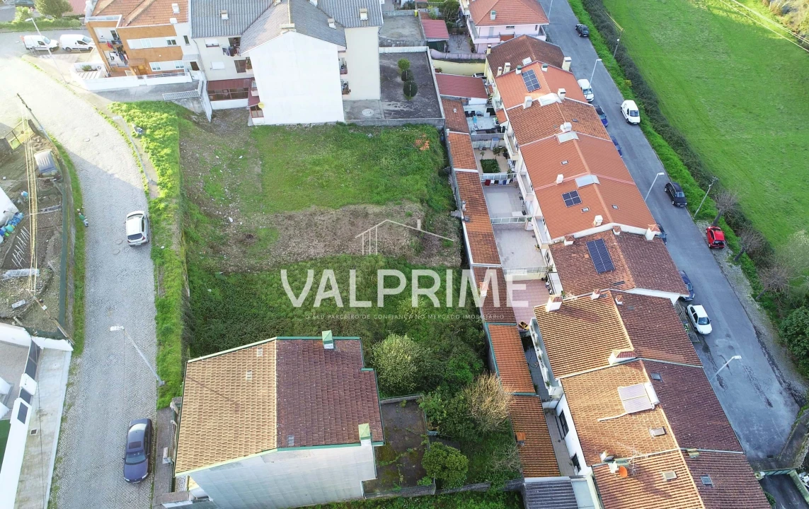 Terreno para Venda em Valongo Foto 4