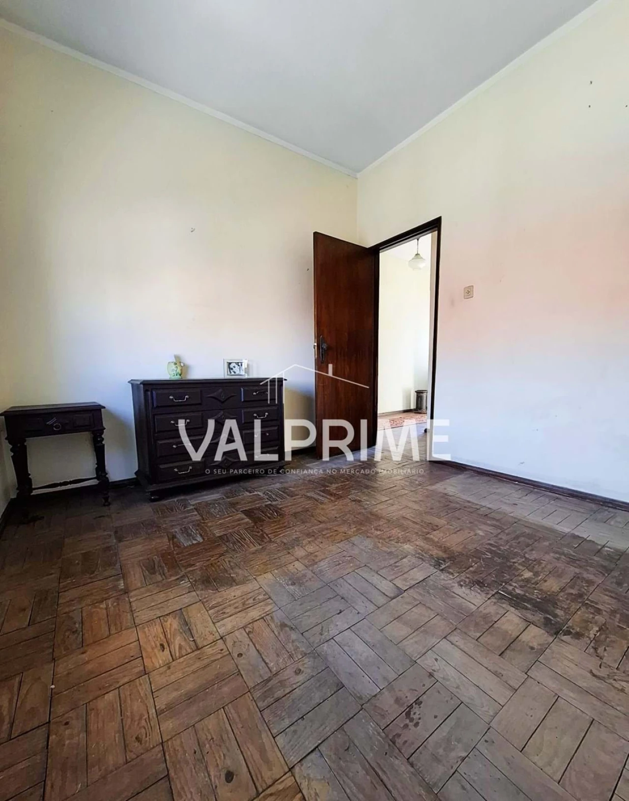 Moradia T5 para Venda em Valongo Foto 12