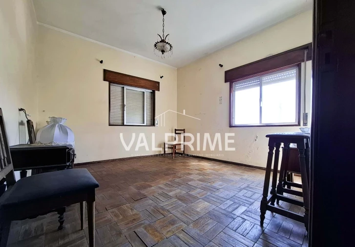 Moradia T5 para Venda em Valongo Foto 5