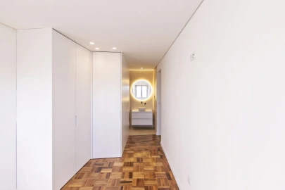 Apartamento T4 para Venda em Cedofeita, Santo Ildefonso, Sé, Miragaia, São Nicolau e Vitória
