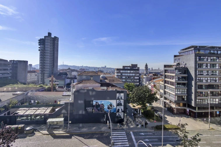 Apartamento T4 para Venda em Cedofeita, Santo Ildefonso, Sé, Miragaia, São Nicolau e Vitória Foto 18