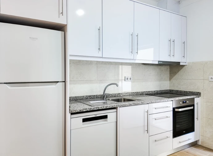 Apartamento T3 para Venda em Abrantes (São Vicente e São João) e Alferrarede Foto 2