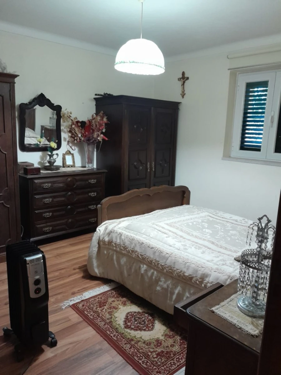 Quinta T5 para Venda em Colares Foto 2