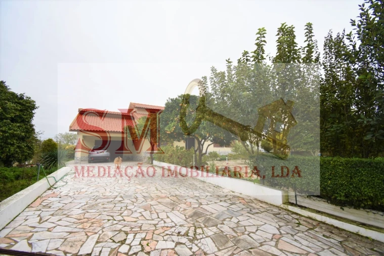 Terreno para Venda em Fernao Ferro Foto 4