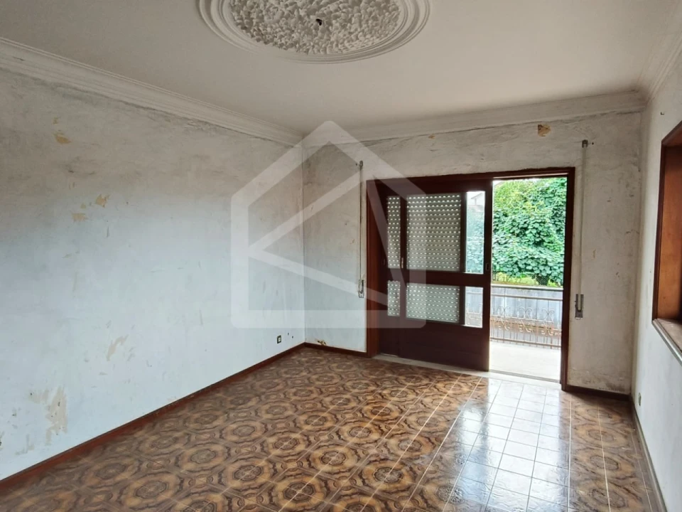 Moradia T3 para Venda em Santa Maria de Lamas Foto 8