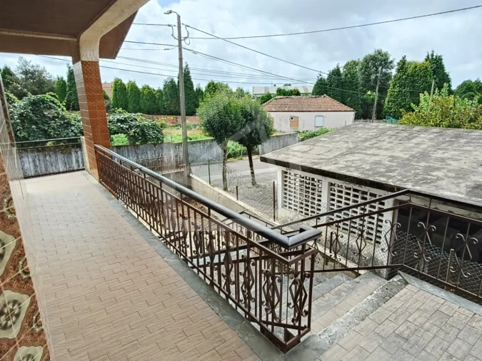 Moradia T3 para Venda em Santa Maria de Lamas Foto 3