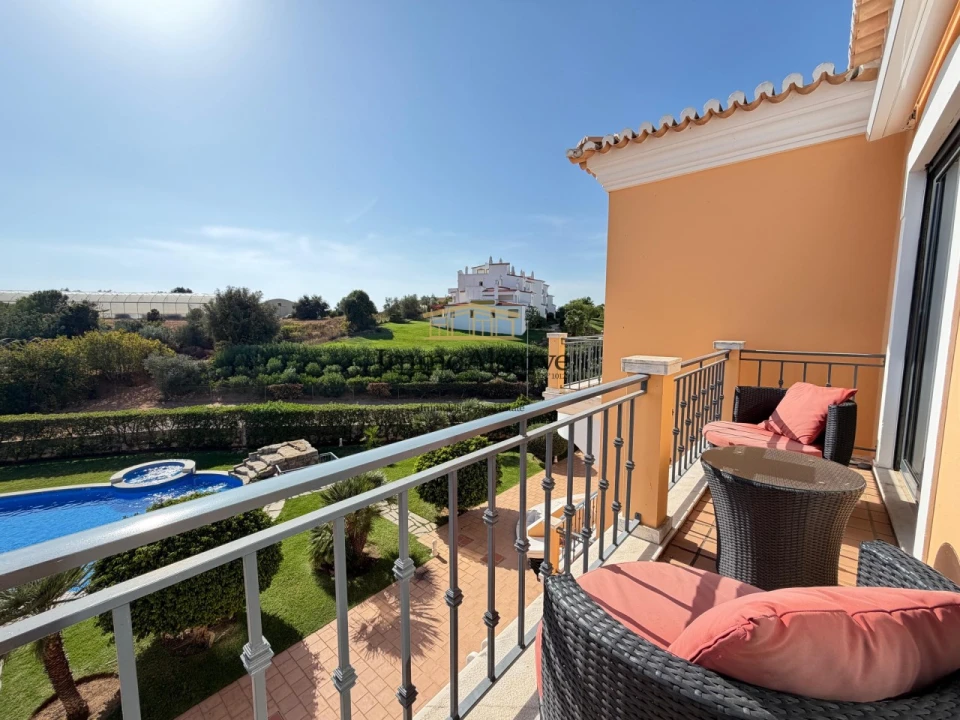 Apartamento T2 para Venda em Albufeira e Olhos de Água Foto 11