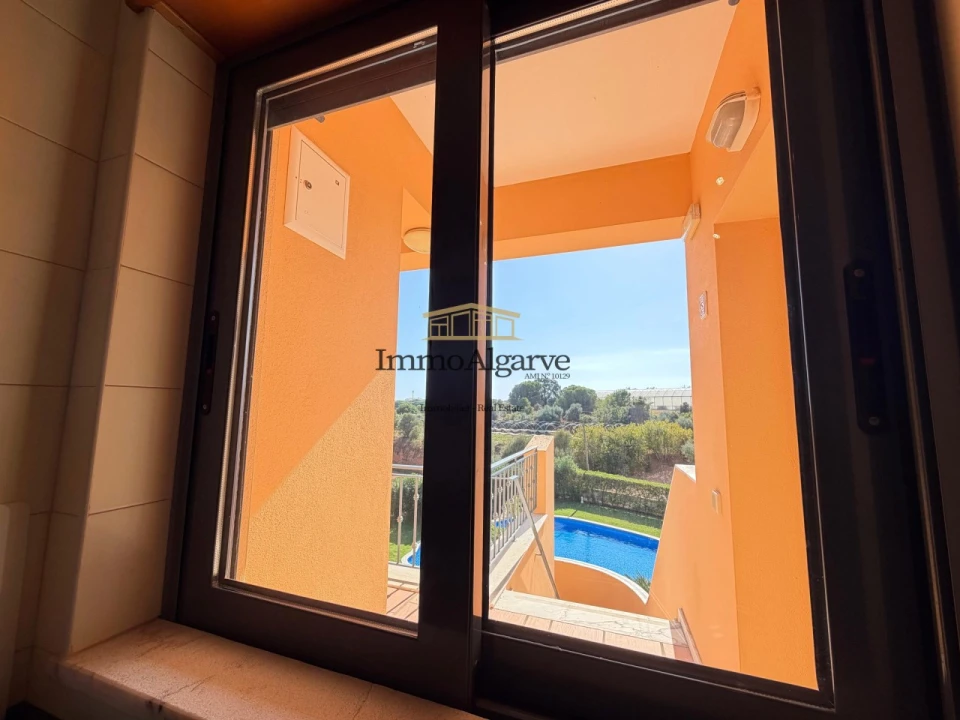 Apartamento T2 para Venda em Albufeira e Olhos de Água Foto 16