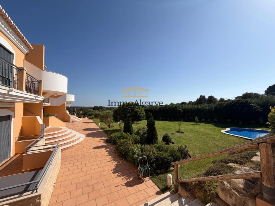 Apartamento T2 para Venda em Albufeira e Olhos de Água Foto 29