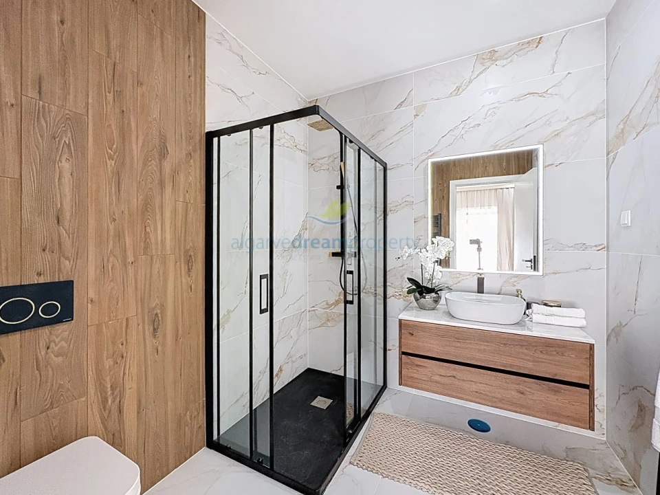 Apartamento T3 para Venda em Armação de Pera Foto 11