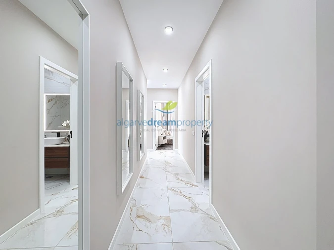 Apartamento T2 para Venda em Armação de Pera Foto 14