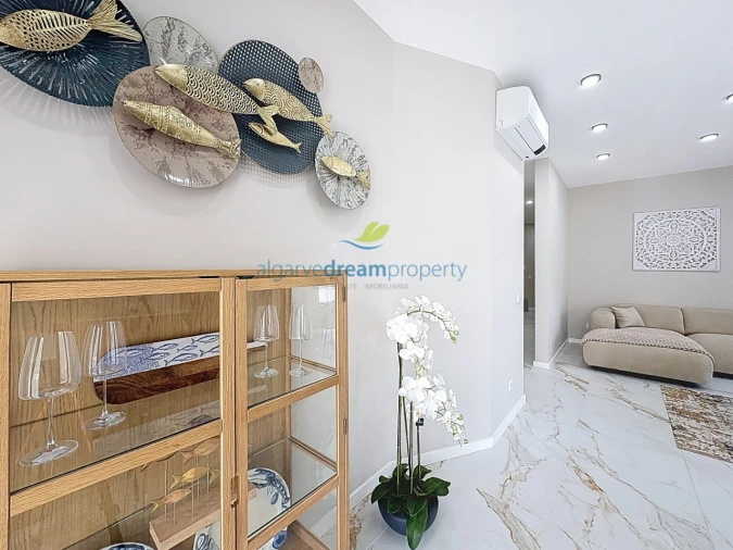 Apartamento T4 para Venda em Armação de Pera Foto 7