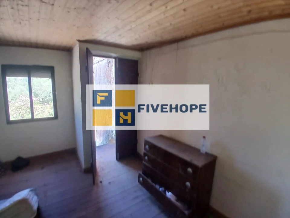 Moradia T3 para Venda em Lousã e Vilarinho Foto 4