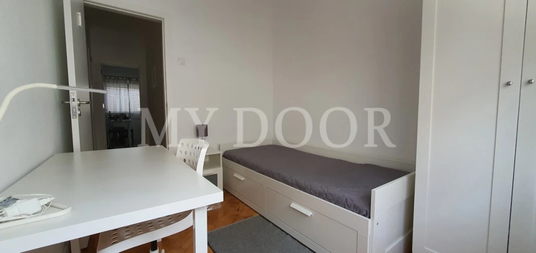 Quarto para Arrendamento em Moscavide e Portela Foto 2