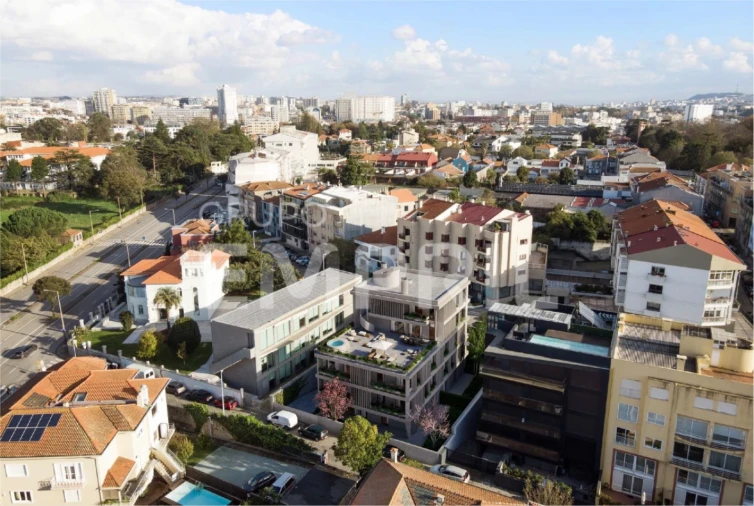 Apartamento T3 para Venda em Lordelo do Ouro e Massarelos Foto 6