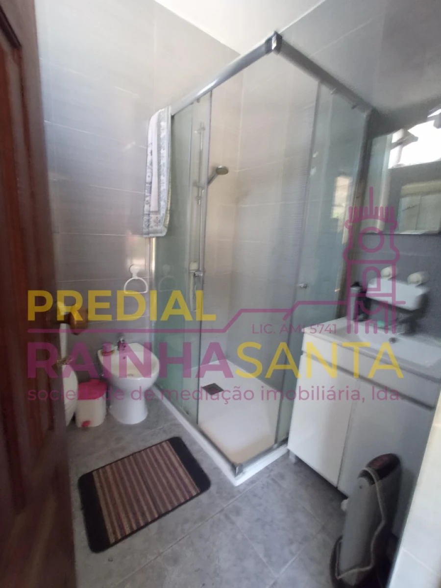 Moradia T2 para Venda em Santo Varão Foto 4