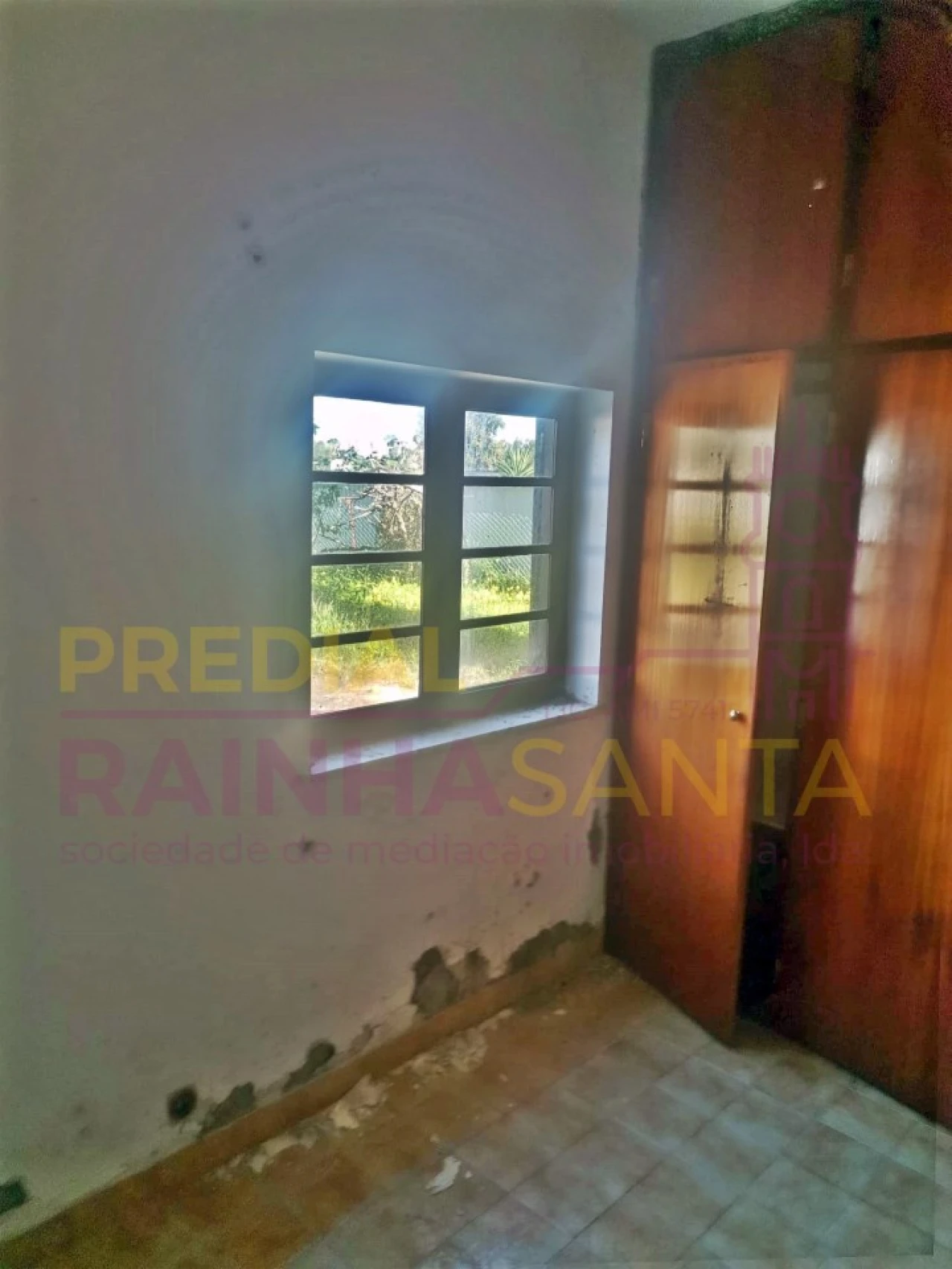 Moradia T5 para Venda em Cernache Foto 24