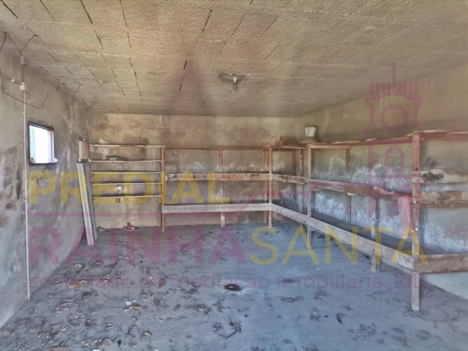 Moradia T5 para Venda em Cernache Foto 30