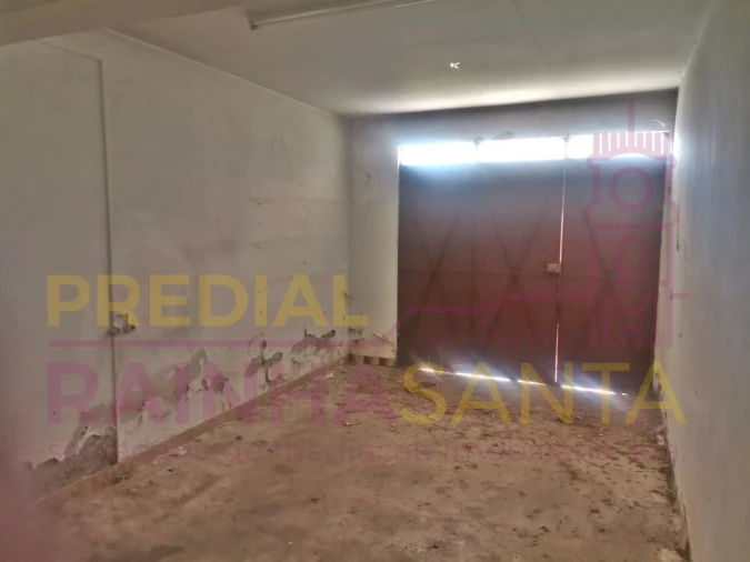 Moradia T5 para Venda em Cernache Foto 29