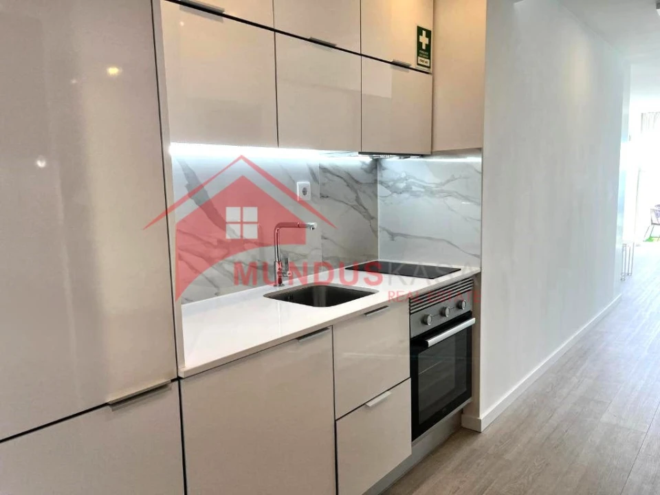 Apartamento T1 para Venda em Sesimbra (Santiago) Foto 18