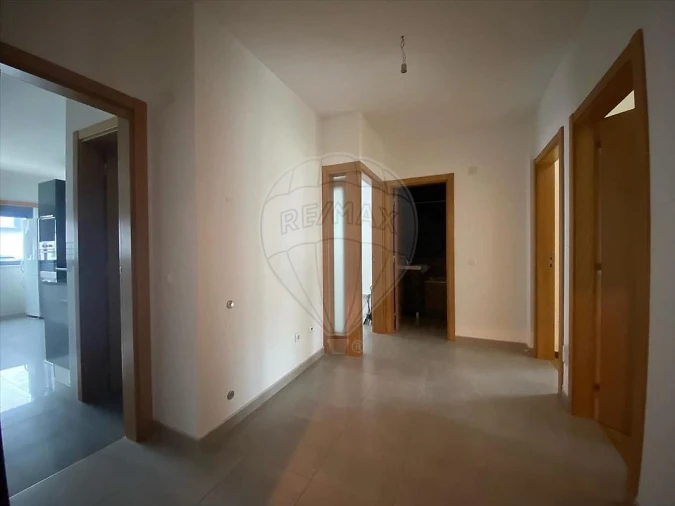 Apartamento T2 para Venda em Quinta do Anjo Foto 4