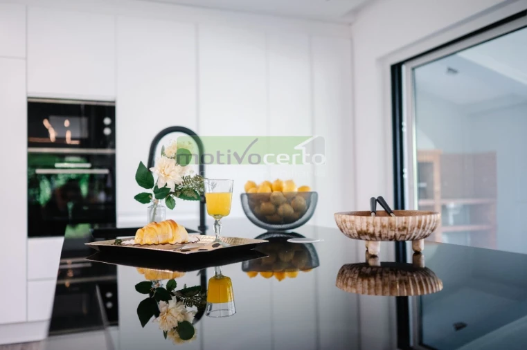 Moradia T4 para Venda em Charneca de Caparica e Sobreda Foto 5