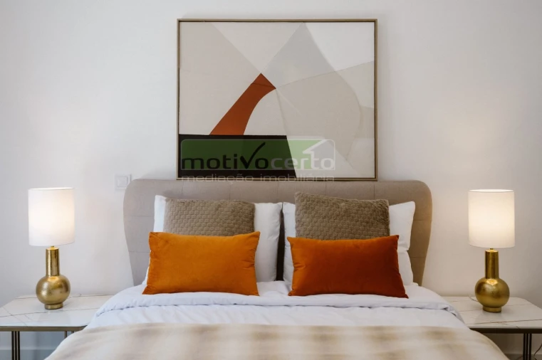 Moradia T4 para Venda em Charneca de Caparica e Sobreda Foto 11