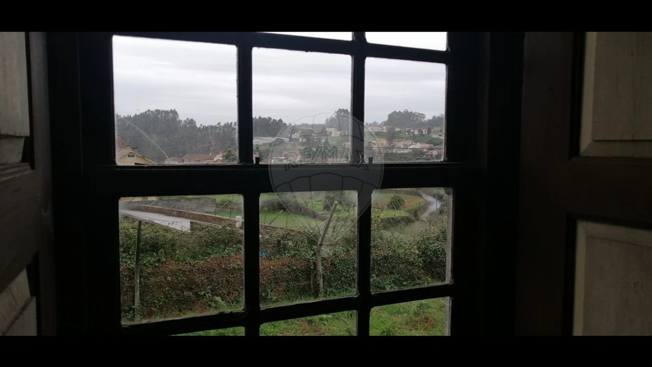 Moradia T3 para Venda em O. Azeméis, Riba-Ul, Ul, Macinhata Seixa, Madail Foto 28