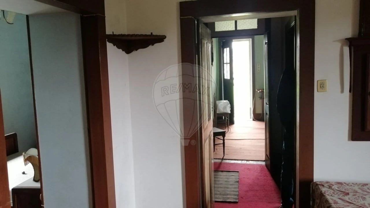 Moradia T3 para Venda em O. Azeméis, Riba-Ul, Ul, Macinhata Seixa, Madail Foto 16