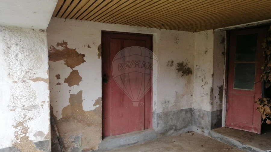 Moradia T3 para Venda em O. Azeméis, Riba-Ul, Ul, Macinhata Seixa, Madail Foto 46