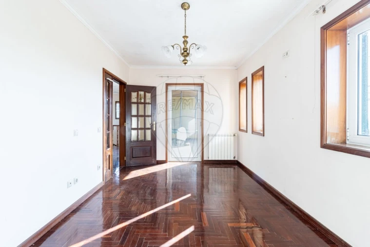 Moradia T4 para Venda em São Miguel do Souto e Mosteirô Foto 11