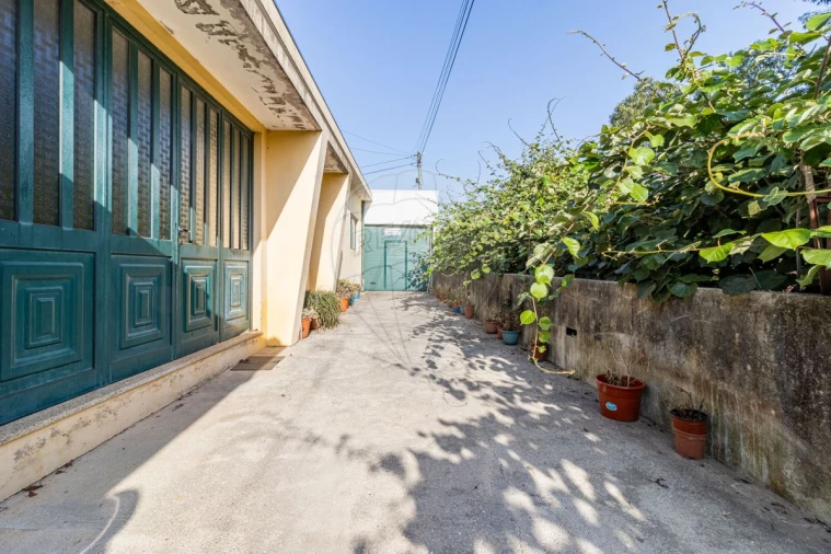 Moradia T4 para Venda em São Miguel do Souto e Mosteirô Foto 32