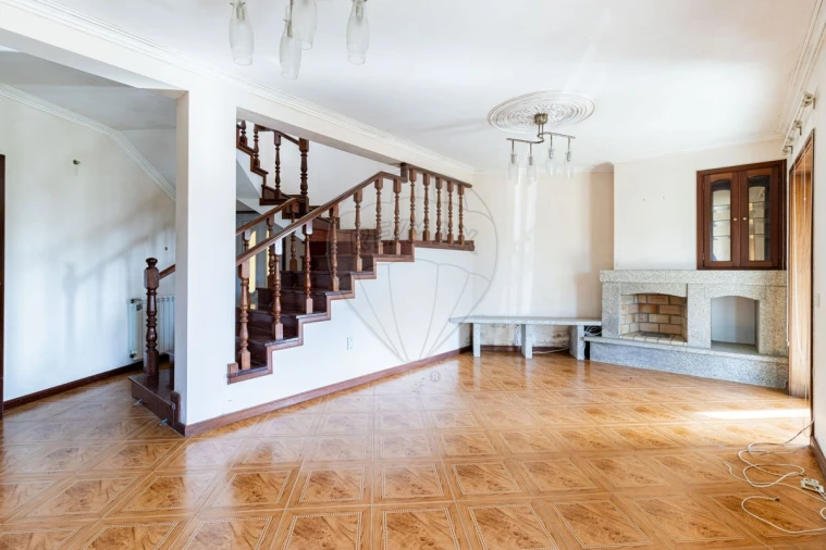 Moradia T4 para Venda em São Miguel do Souto e Mosteirô Foto 17