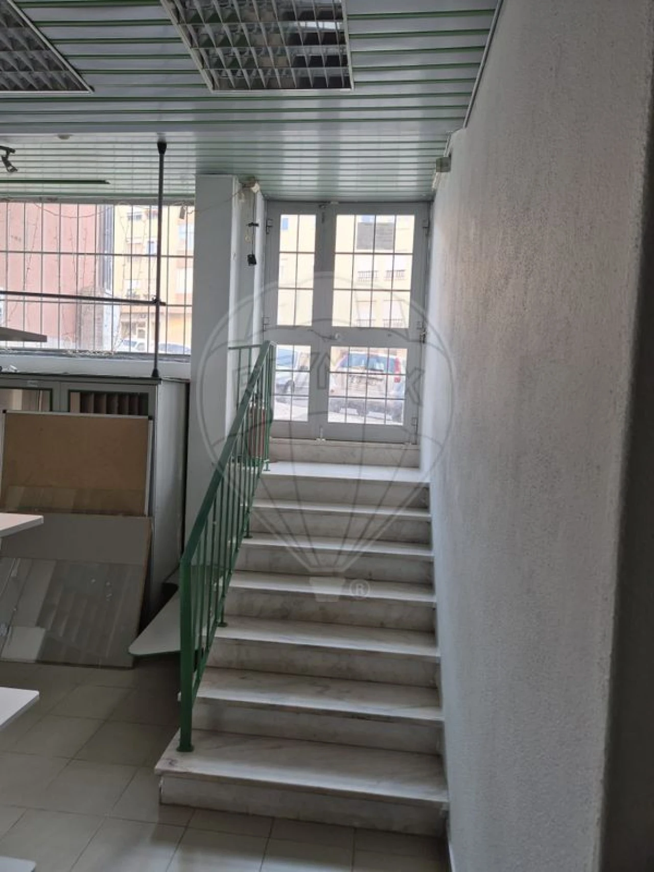 Loja para Venda em Massamá e Monte Abraão Foto 11