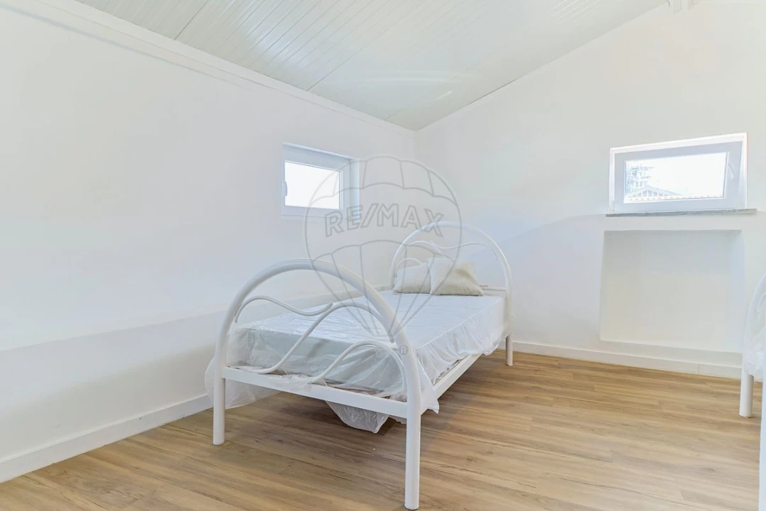 Moradia T1 para Venda em Vila Verde Foto 14